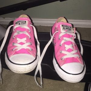 Converse/Pink/Size 3